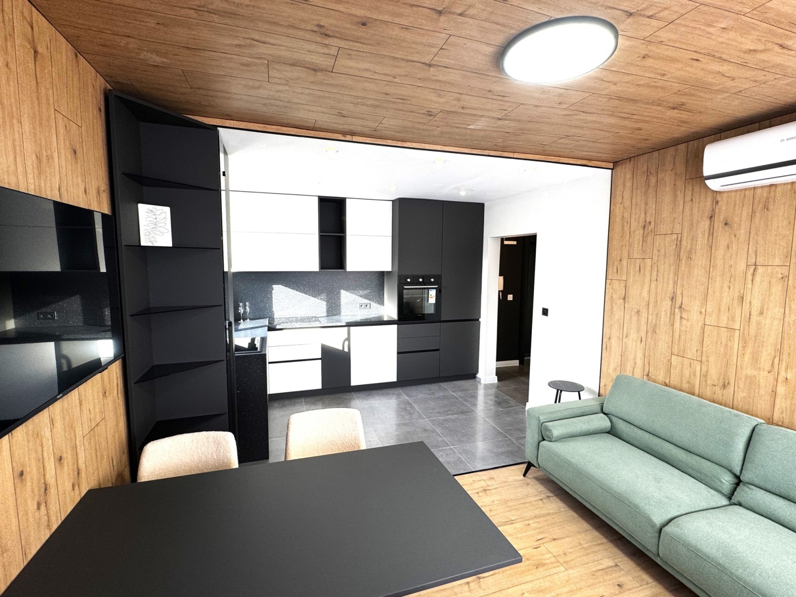 Продава 3-СТАЕН, гр. София, Гоце Делчев, снимка 2 - Апартаменти - 53995290