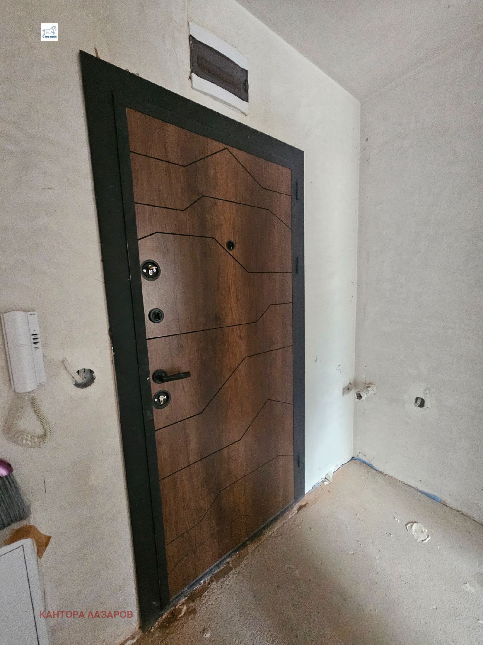 Продава 3-СТАЕН, гр. Перник, Изток, снимка 4 - Апартаменти - 54768652