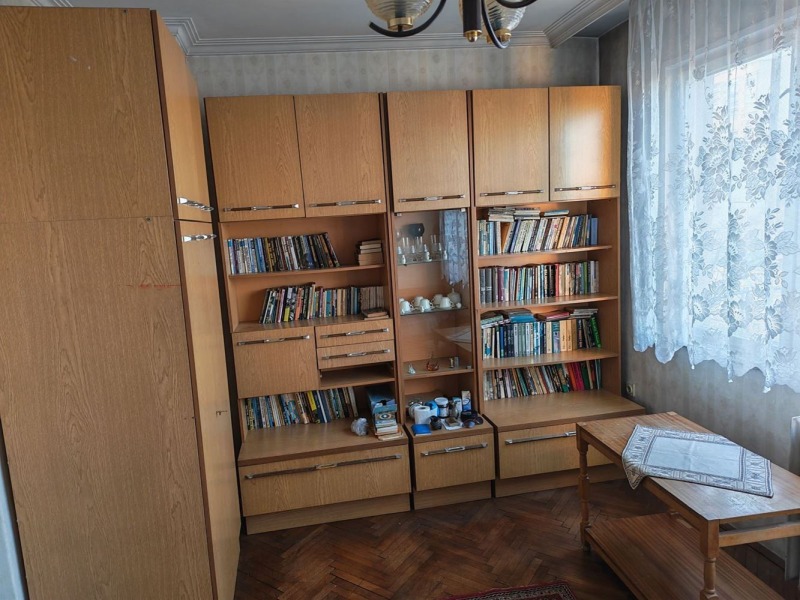 Продава 3-СТАЕН, гр. София, Медицинска академия, снимка 2 - Апартаменти - 53164930