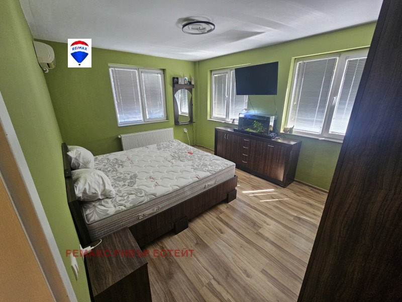 Na prodej  3 ložnice Ruse , Rodina 1 , 156 m2 | 61789310 - obraz [12]