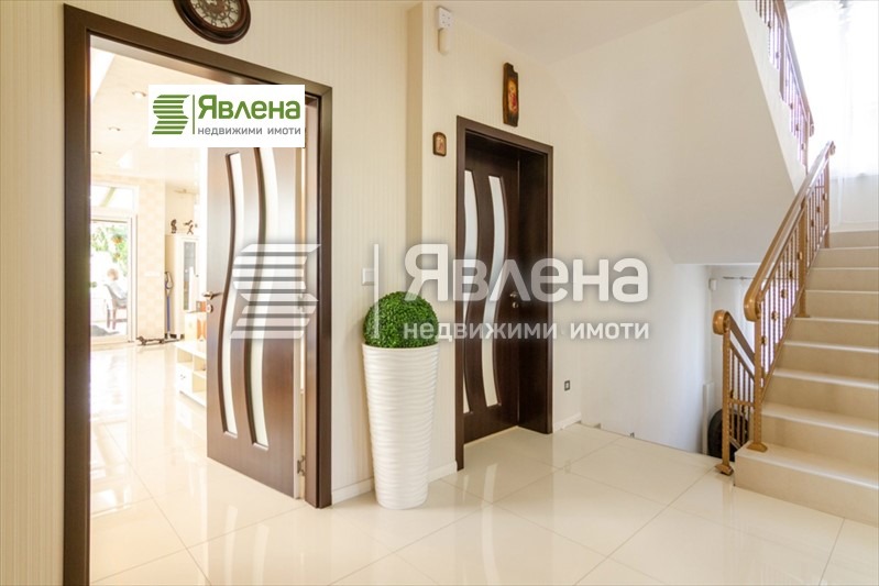 Til salg  Hus Sofia , Bankya , 383 kvm | 97046016 - billede [15]