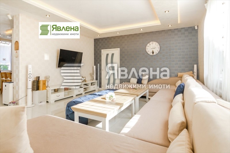 Til salg  Hus Sofia , Bankya , 383 kvm | 97046016 - billede [3]