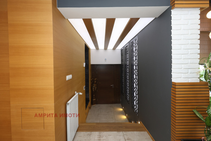 Продава  Къща град София , Горна баня , 565 кв.м | 67628366 - изображение [2]