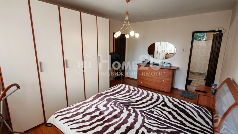 Προς πώληση  σπίτι Βυργασ , Βετρεν , 238 τ.μ | 89022316 - εικόνα [15]