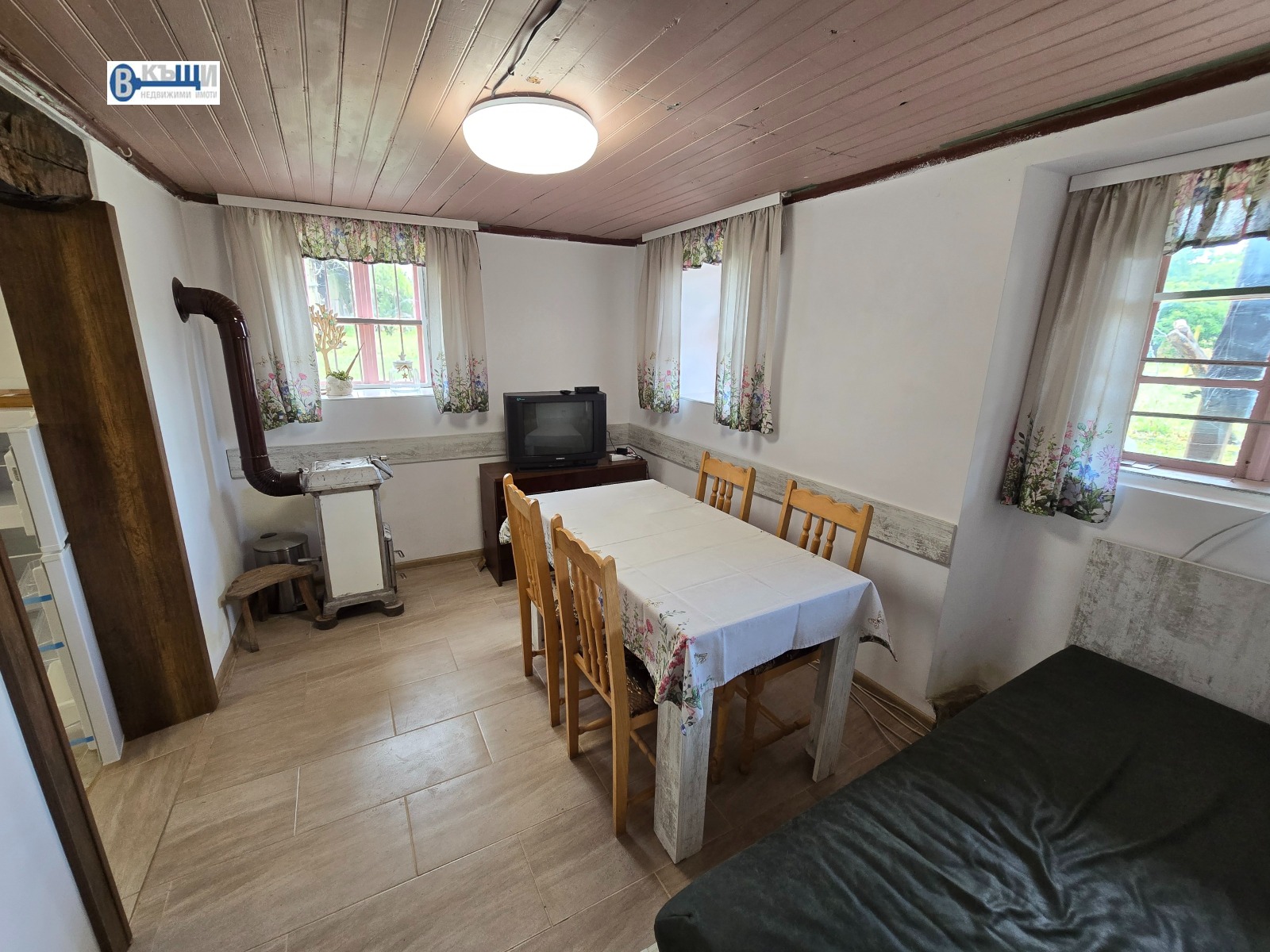 Продава КЪЩА, с. Ресен, област Велико Търново, снимка 5 - Къщи - 55184378