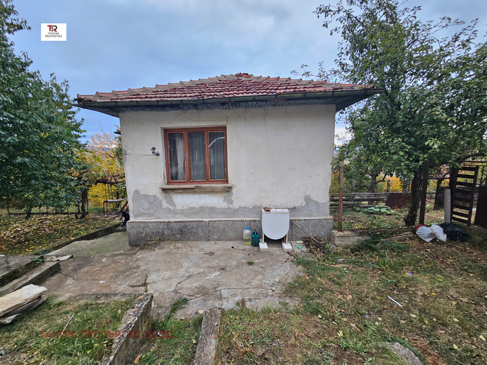 Продава КЪЩА, с. Дрен, област Перник, снимка 2 - Къщи - 56526819