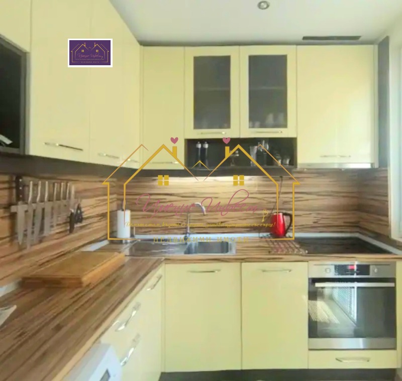 Na prodej  Podlaha domu Ruse , Rodina 2 , 145 m2 | 61561683