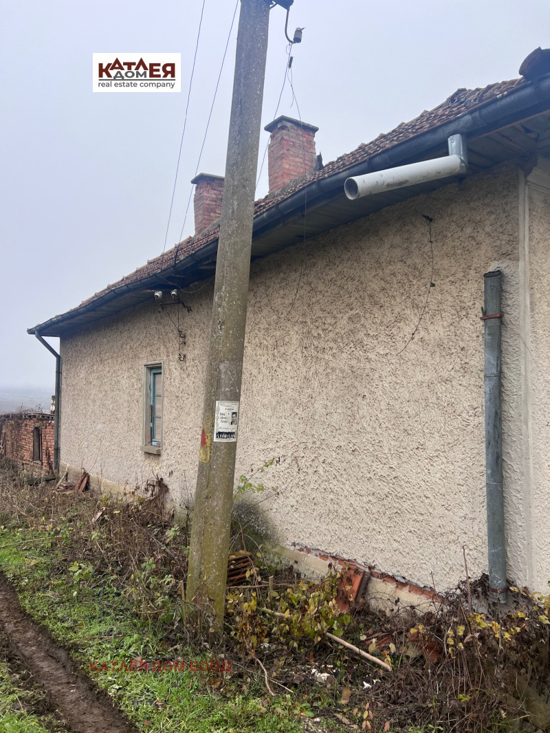 Продава КЪЩА, с. Старо село, област Враца, снимка 8 - Къщи - 52871769