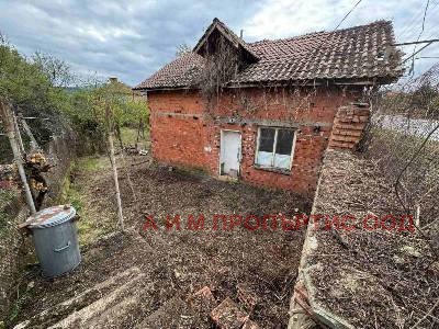 Продава КЪЩА, с. Стенско, област Кюстендил