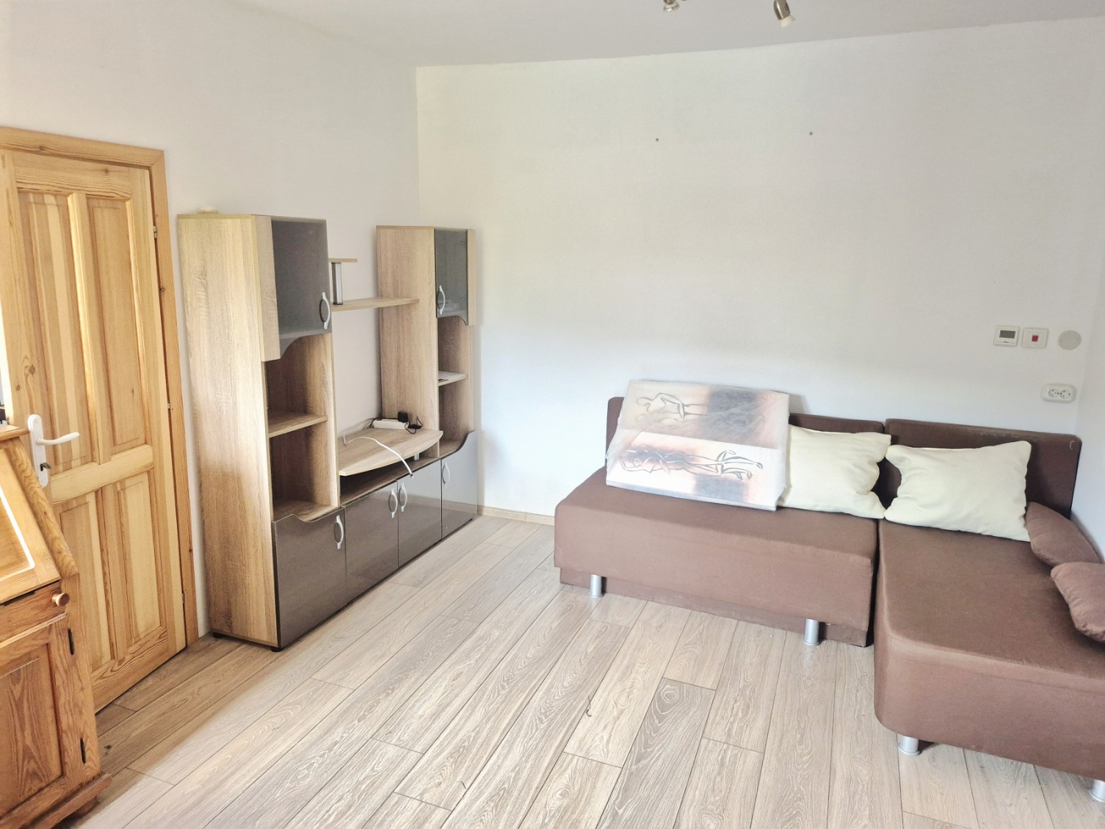 Продава КЪЩА, гр. Балчик, област Добрич, снимка 11 - Къщи - 54947487
