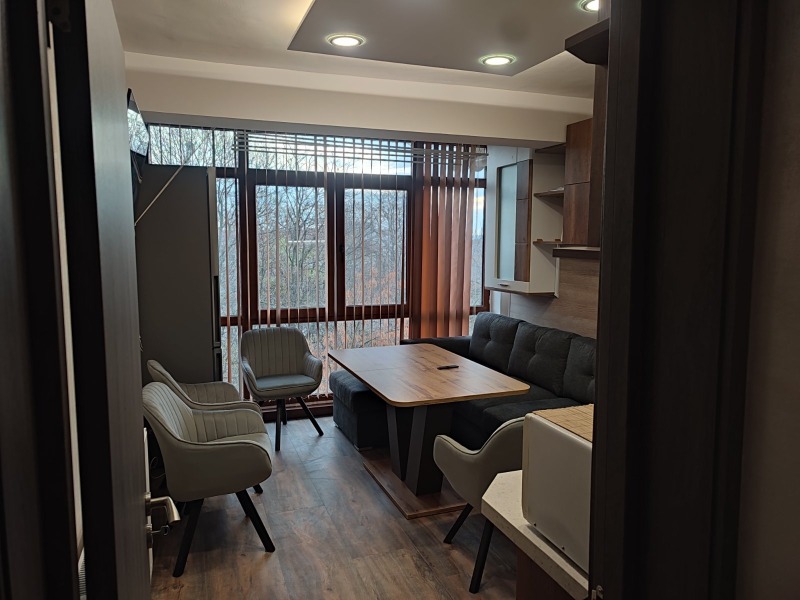 Продава 3-СТАЕН в град Шумен, Херсон - 73 кв.м / 240 000 € » 469 399.20 лв., АДРЕС НЕДВИЖИМИ ИМОТИ - КАНТОРА ШУМЕН