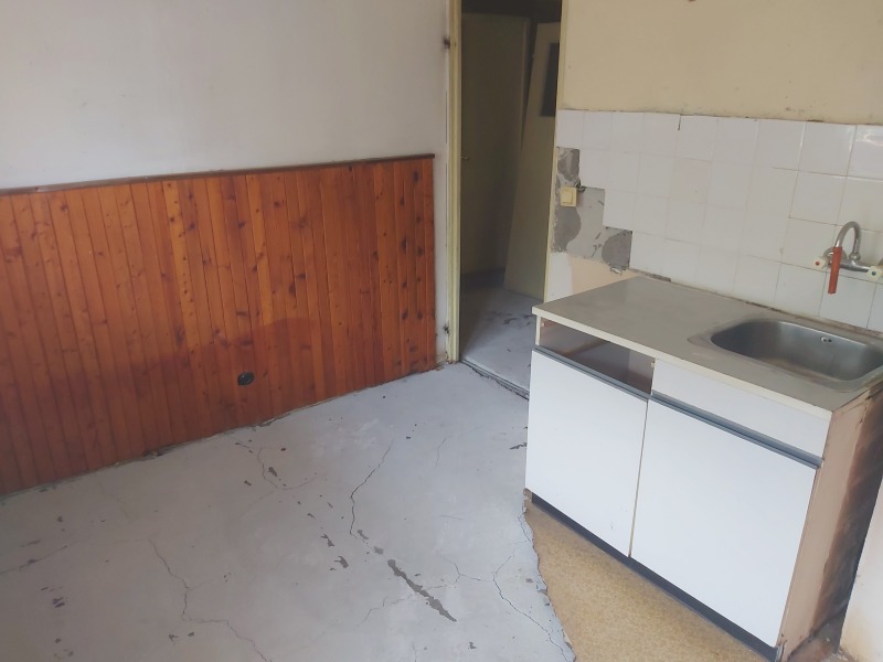 En venta  1 dormitorio región Lovech , Troyan , 56 metros cuadrados | 56762175 - imagen [2]
