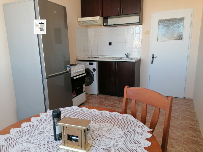 Продава 2-СТАЕН, гр. Добрич, Дружба 1, снимка 3 - Апартаменти - 53334857