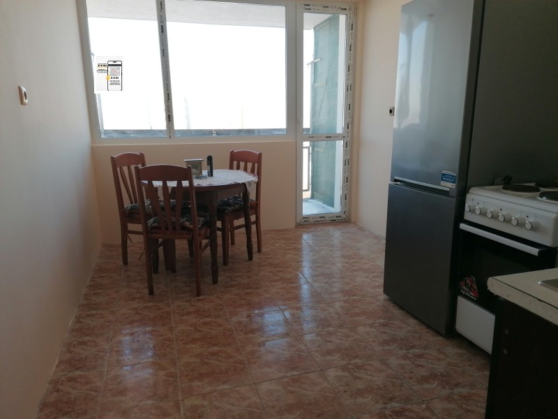 Продава 2-СТАЕН, гр. Добрич, Дружба 1, снимка 8 - Апартаменти - 53334857