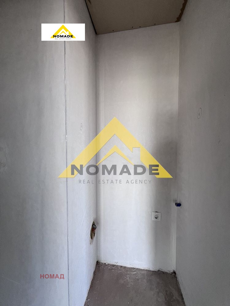 Продава  3-стаен град Пловдив , Остромила , 225 кв.м | 68142263 - изображение [9]