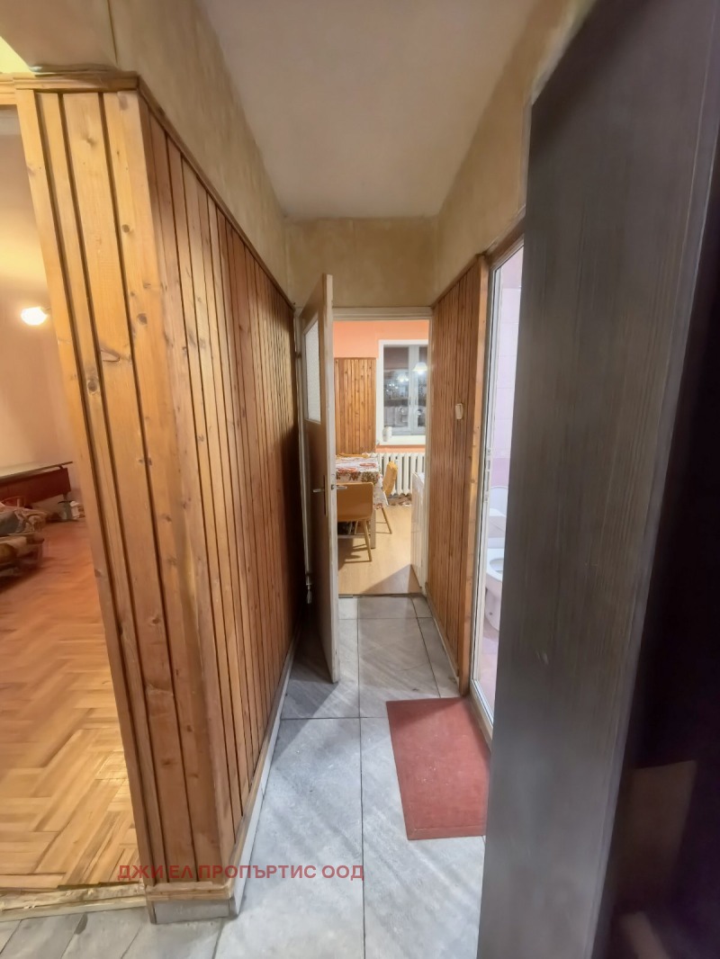 Продава 3-СТАЕН, гр. София, Люлин 3, снимка 4 - Апартаменти - 52546490