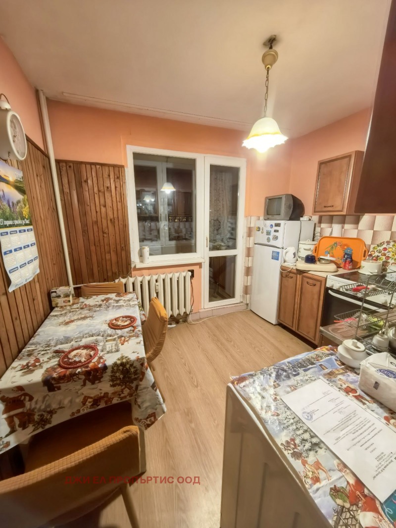 Продава 3-СТАЕН, гр. София, Люлин 3, снимка 2 - Апартаменти - 52546490