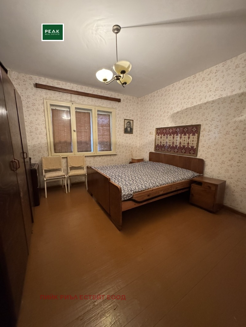 Продава КЪЩА, гр. Септември, област Пазарджик, снимка 13 - Къщи - 53111137