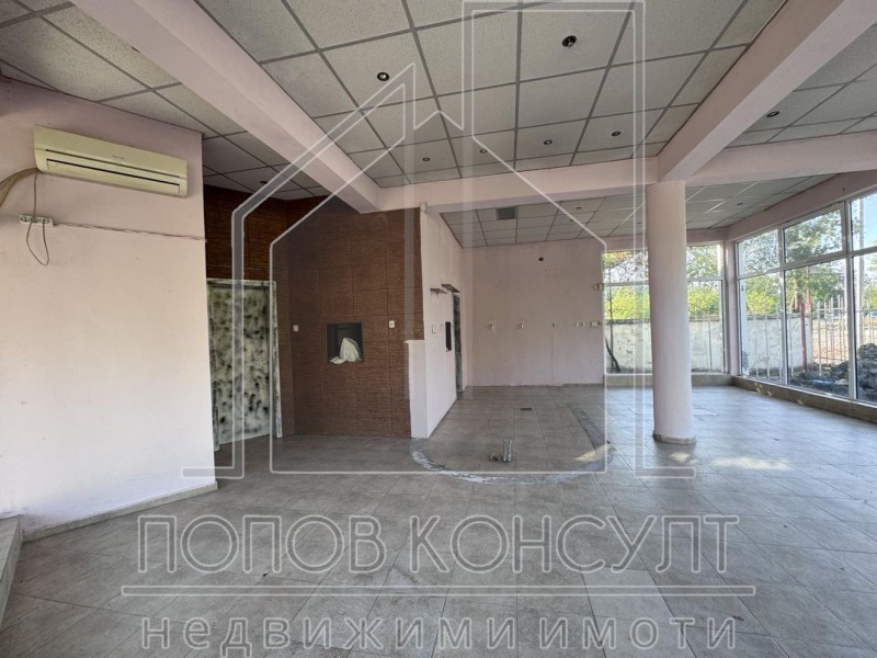 Na prodej  Úložný prostor Plovdiv , Industrialna zona - Iztok , 150 m2 | 74478289 - obraz [3]