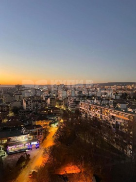 Продажба на четеристайни апартаменти в град Варна - изображение 10 