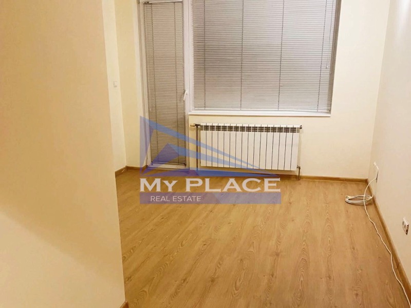 Продава 2-СТАЕН, гр. Шумен, Център, снимка 3 - Апартаменти - 53073974