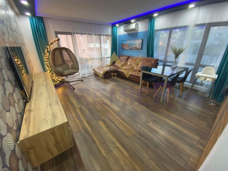 Na prodej  2 ložnice Varna , Vazraždane 3 , 110 m2 | 24742830 - obraz [2]