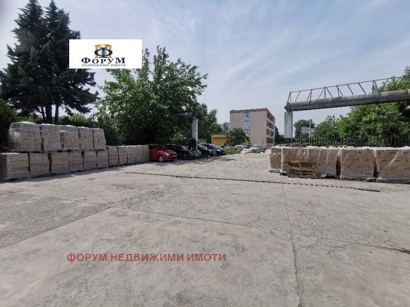 Продава  Склад град Пловдив , Индустриална зона - Север , 3000 кв.м | 39539846 - изображение [11]