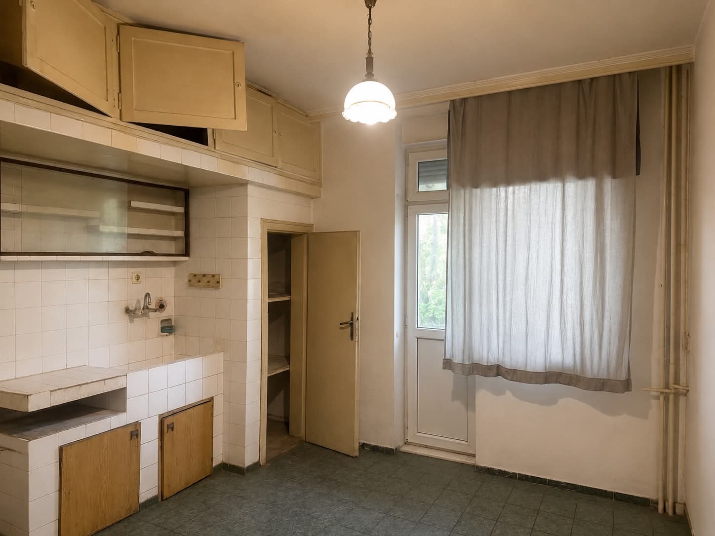 Продава 3-СТАЕН, гр. Пловдив, Център, снимка 3 - Апартаменти - 54988445