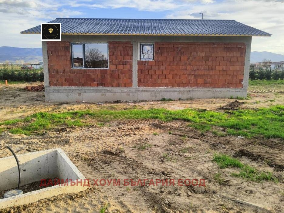 Продава КЪЩА, с. Оризари, област Пловдив, снимка 4 - Къщи - 54627963