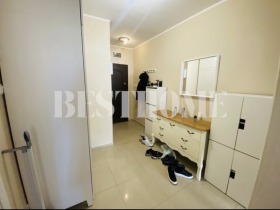 2-стаен град Варна, Конфуто 8