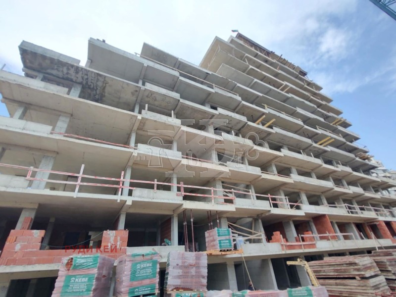 In vendita  1 camera da letto Varna , Vazragdane 1 , 66 mq | 51342965 - Immagine [2]