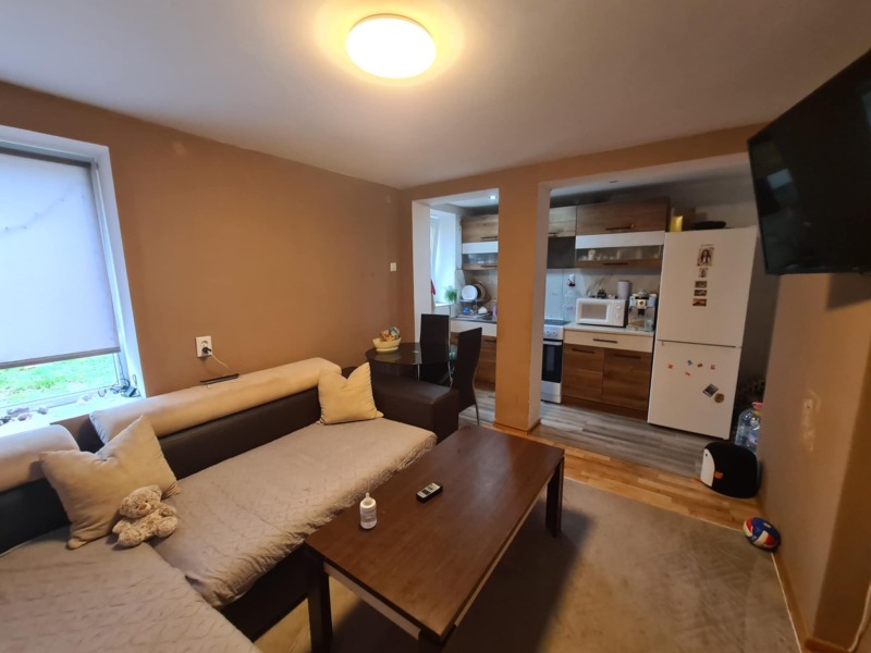 À vendre  2 chambres Haskovo , Voevodski , 68 m² | 52680678