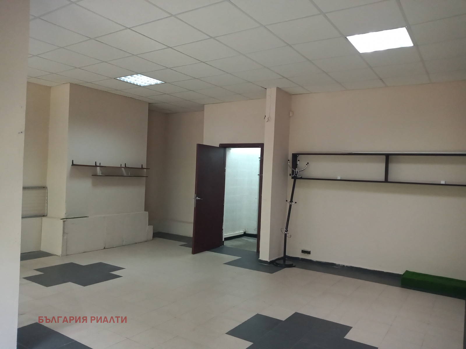 Продава 2-СТАЕН, гр. София, Банишора
