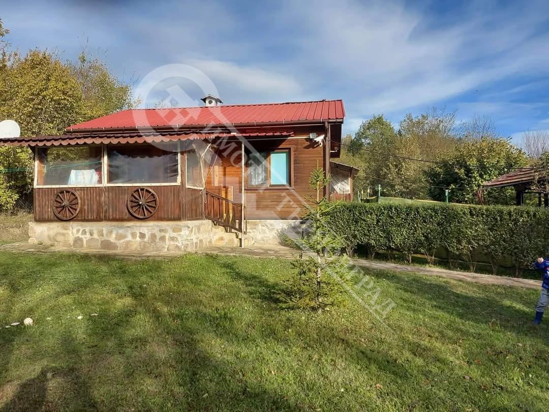 Продава КЪЩА, гр. Елена, област Велико Търново