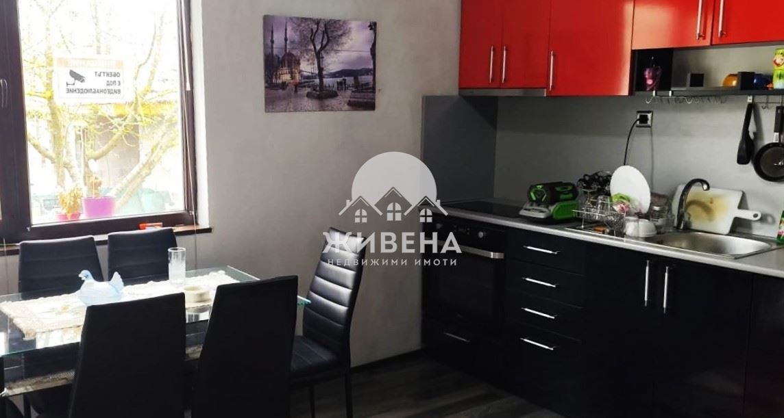 Продава КЪЩА, с. Батово, област Добрич, снимка 2 - Къщи - 56225485