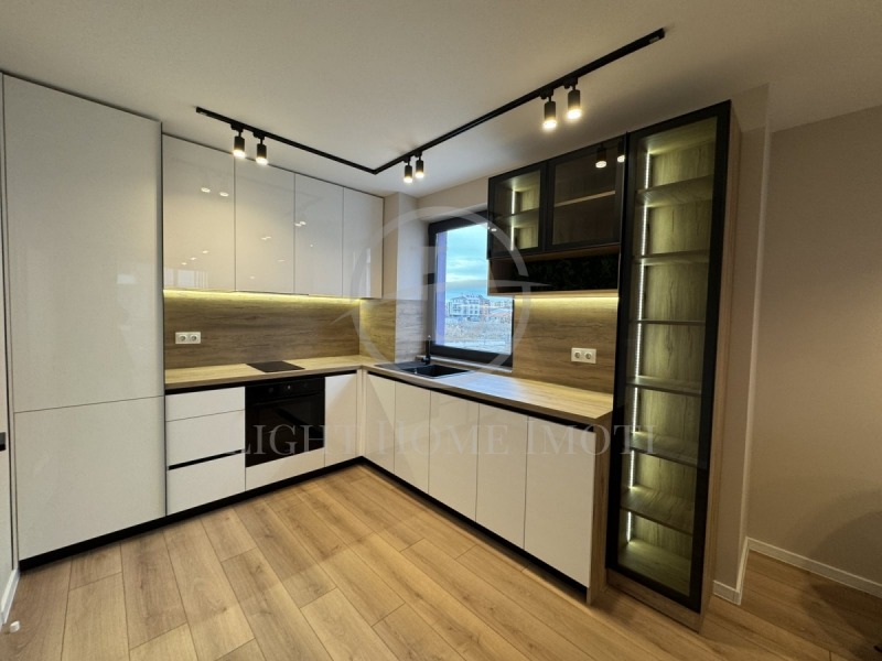 Продава 2-СТАЕН, гр. Пловдив, Остромила, снимка 2 - Апартаменти - 53239888