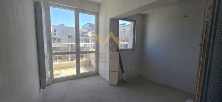 Myytävänä  2 makuuhuonetta Sofia , Dianabad , 250 neliömetriä | 12250775 - kuva [7]