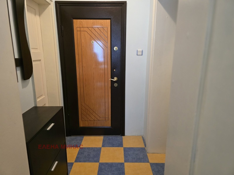 Продава  Етаж от къща град Шумен , Куршун чешма , 90 кв.м | 76035634 - изображение [7]