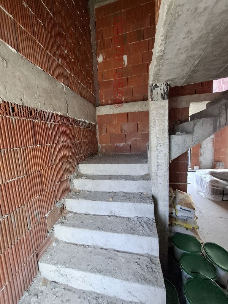 Продава КЪЩА, с. Огняново, област Благоевград, снимка 14 - Къщи - 52781253