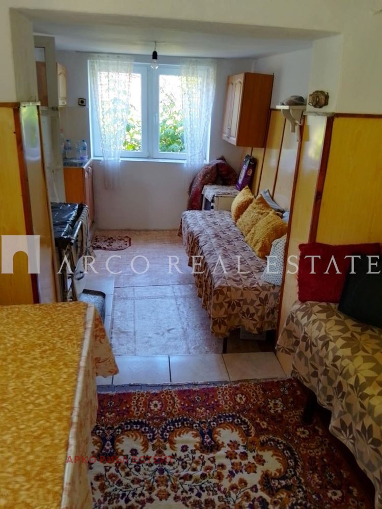 Продава КЪЩА, гр. Ихтиман, област София област, снимка 4 - Къщи - 52132022