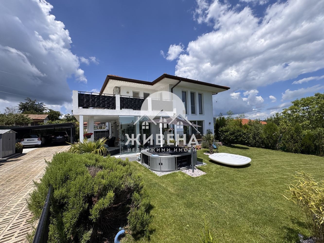 Продава КЪЩА, гр. Варна, м-т Боровец - юг