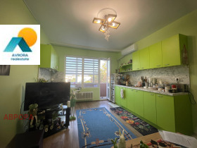 1 quarto Nadejda 2, Sofia