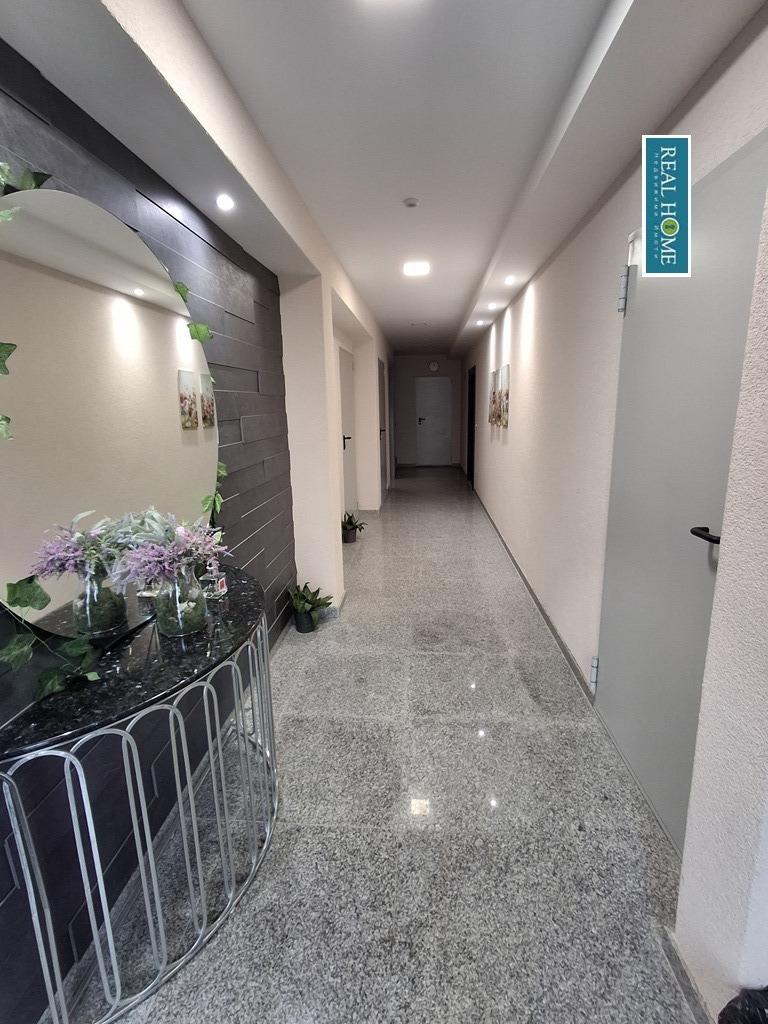 In vendita  2 camere da letto Varna , Briz , 85 mq | 82971603