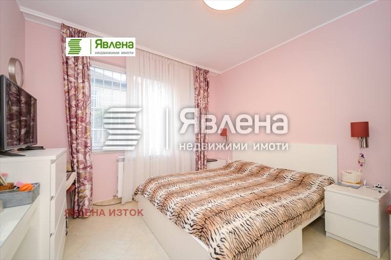 Продава 3-СТАЕН, гр. София, Център, снимка 10 - Aпартаменти - 48762027