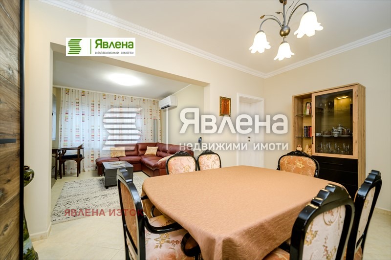 Продава 3-СТАЕН, гр. София, Център, снимка 6 - Aпартаменти - 48762027