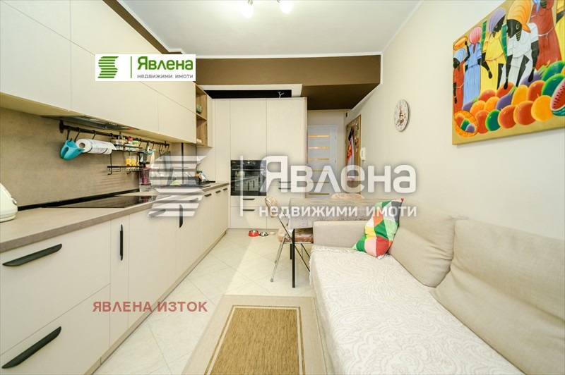 Продава 3-СТАЕН, гр. София, Център, снимка 7 - Aпартаменти - 48762027