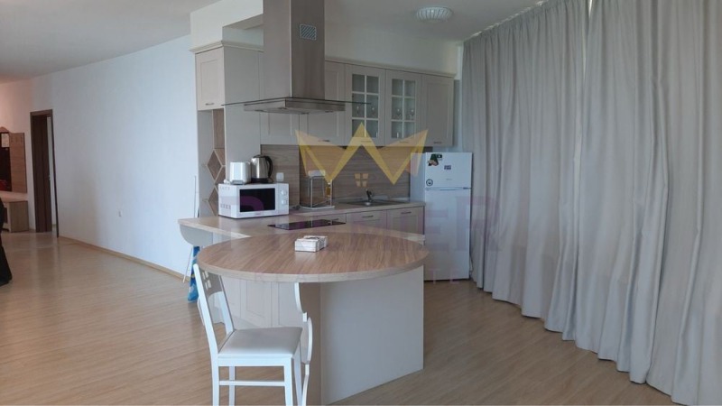 Продава 3-СТАЕН, гр. Бяла, област Варна, снимка 4 - Апартаменти - 53232170