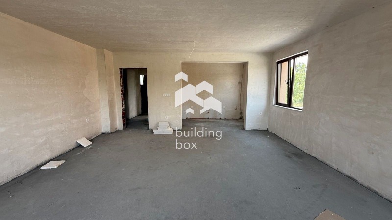 Eladó  3 hálószobás Plovdiv , Ostromila , 180 négyzetméter | 26180643 - kép [3]