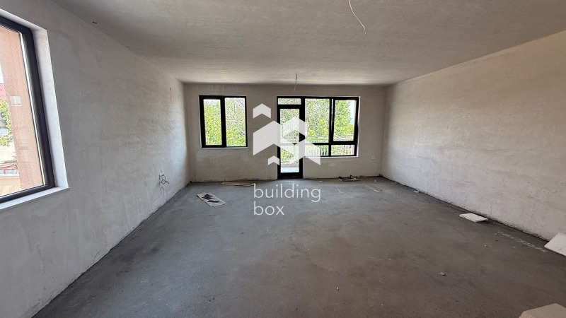 Eladó  3 hálószobás Plovdiv , Ostromila , 180 négyzetméter | 26180643 - kép [2]