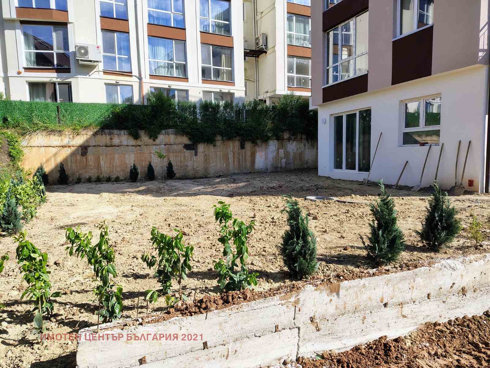 Продава МНОГОСТАЕН, гр. София, с. Панчарево, снимка 2 - Апартаменти - 54238430